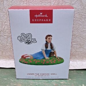 2023 Hallmark Keepsake Ornament Wizard of Oz Under The Poppies Spell Dorothy#039